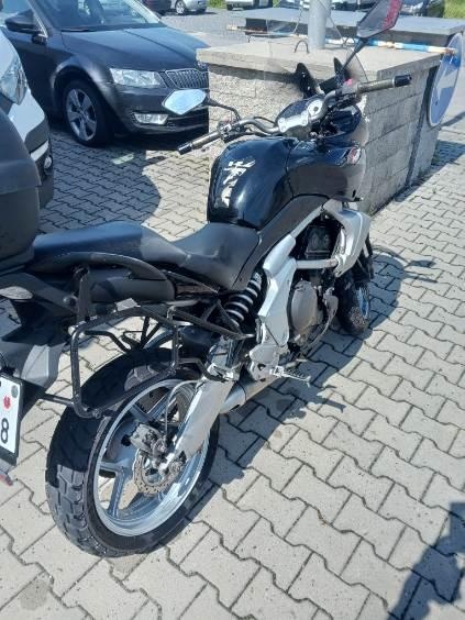 KAWASAKI VERSYS 650