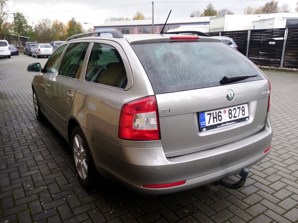 Škoda Octavia, Combi 1.6TDi 77kW DSG - 4
