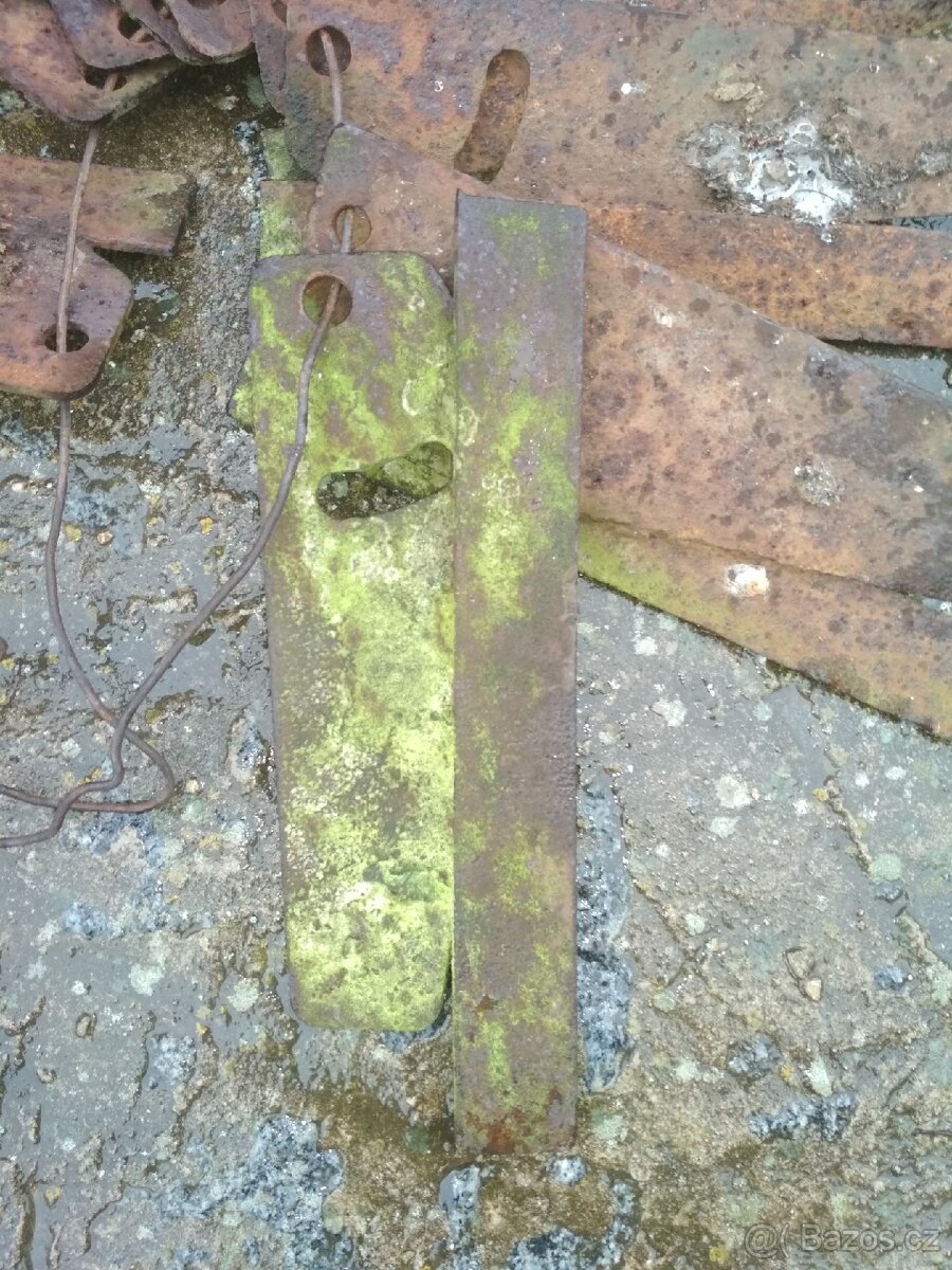 Vodící plechy plečka - 4