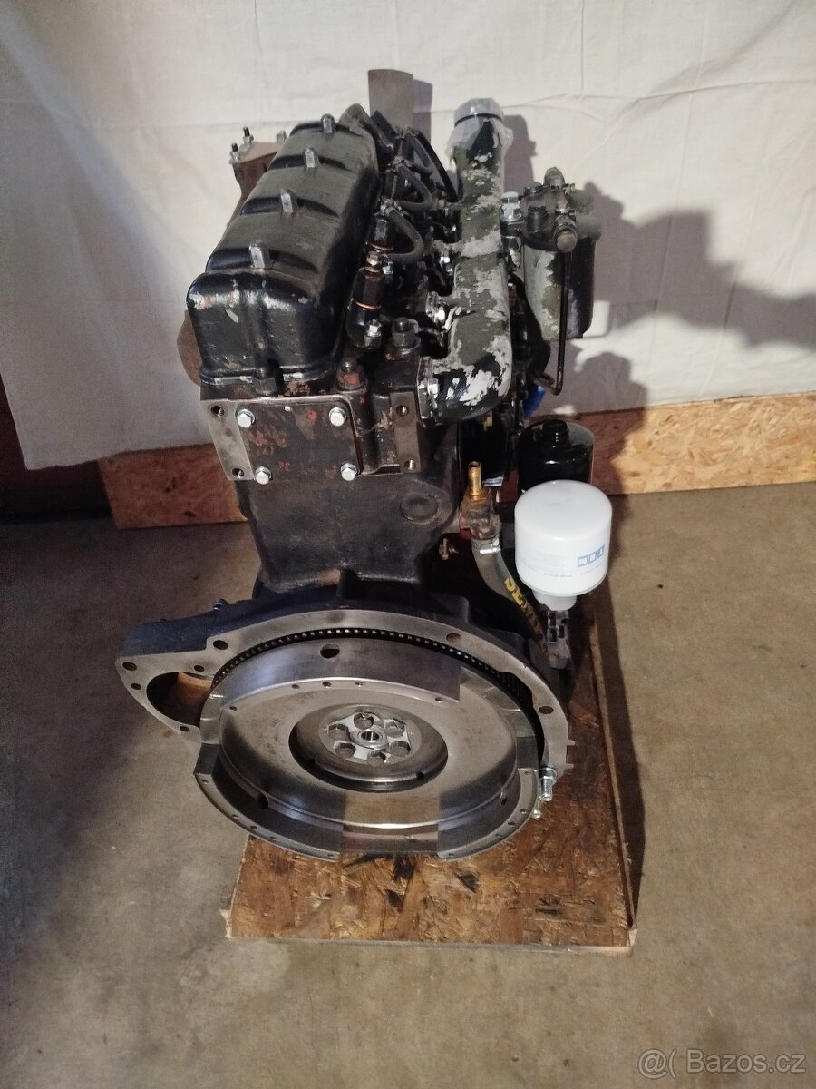 Prodám motor UŘII. - 4