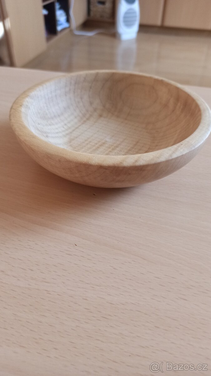 Dřevěné misky - 4