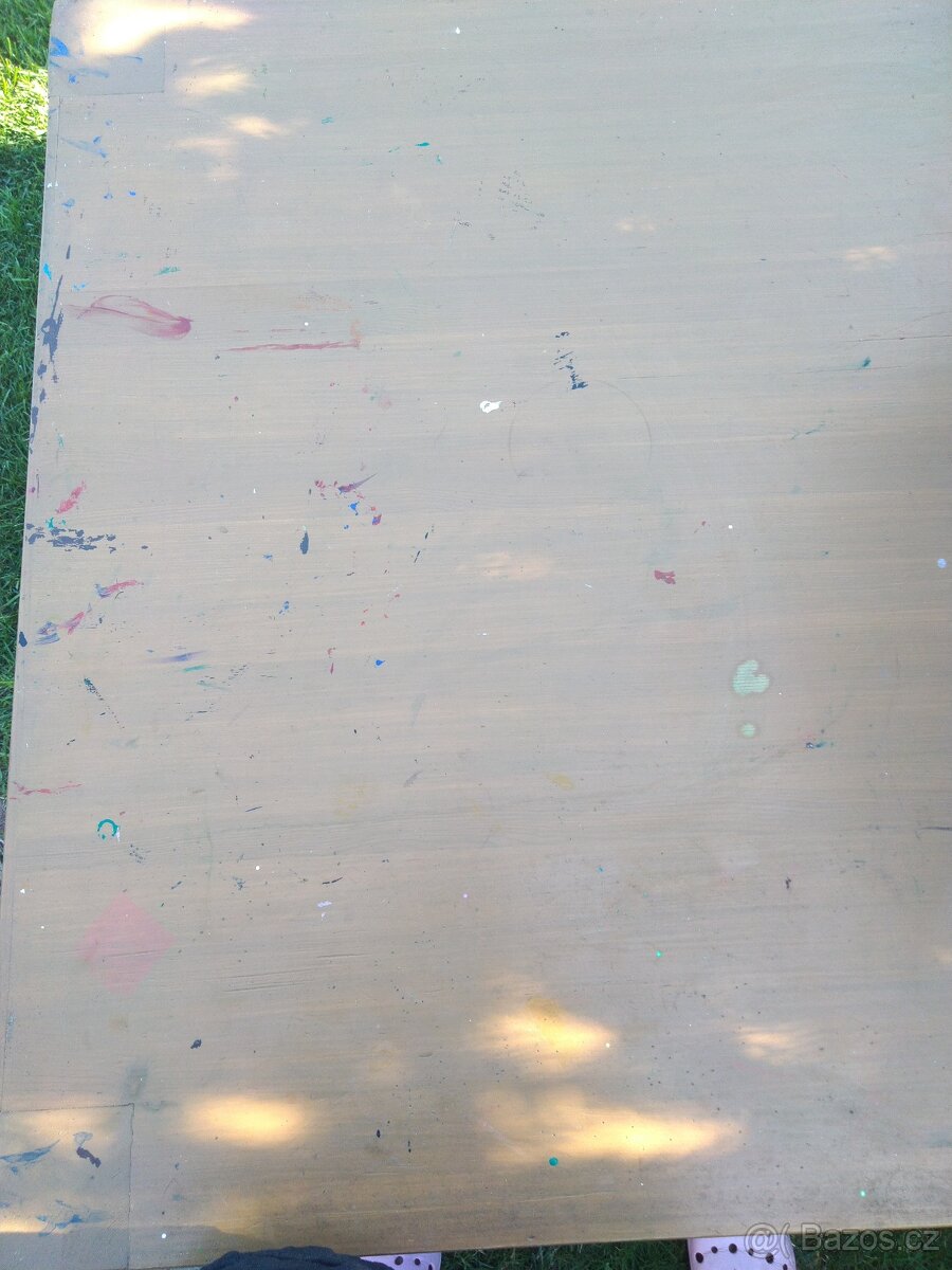 Konferenční stůl celodřevěný - 4