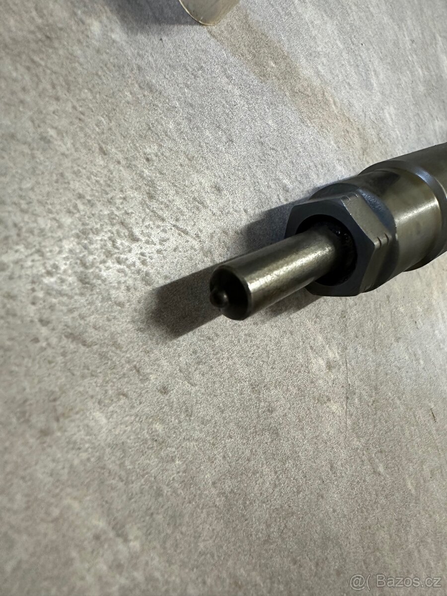 Vstřikovače avensis t27 - 91kw - 4