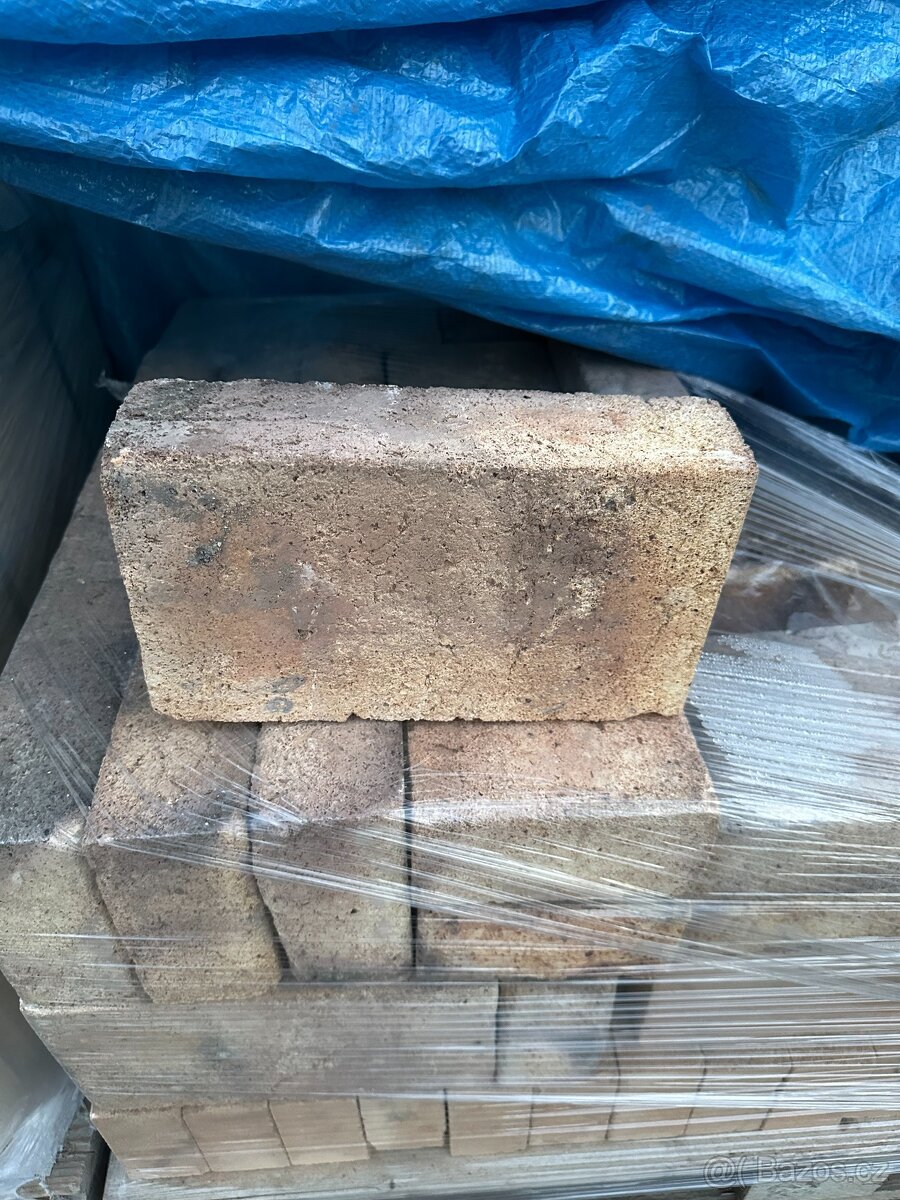 Žaruvzdorné cihly nepoužité - 4