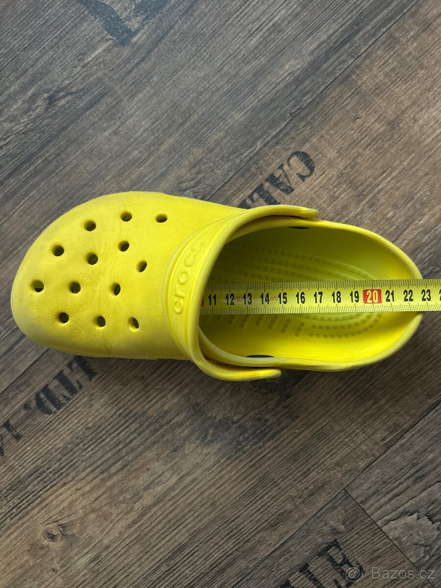 Prodám dětské crocsy - 4