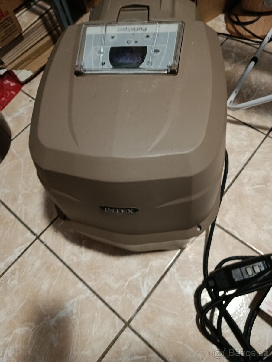 Vířivý bazén Pure Spa - 4