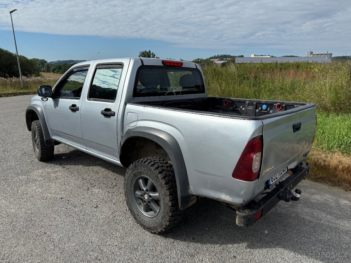 Isuzu D-Max