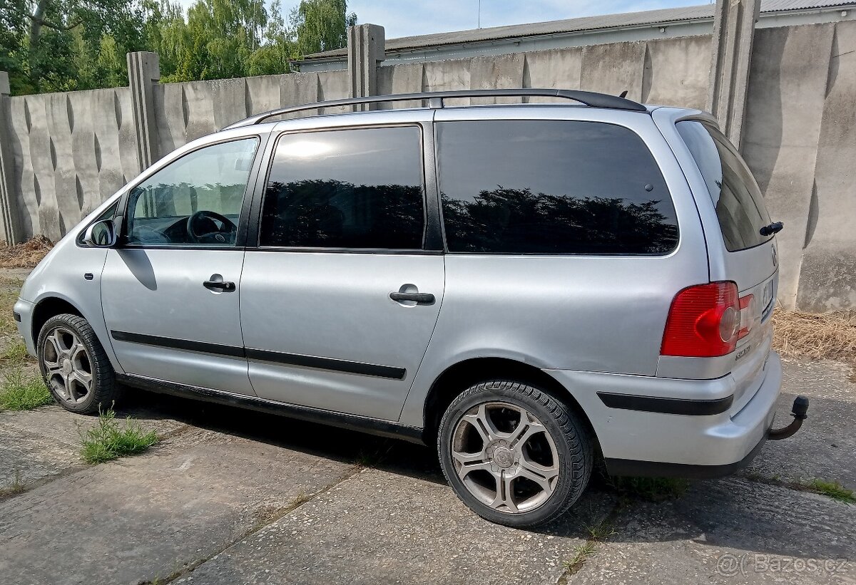 VW SHARAN,rv.6/2010,1.9TDi-96kW,221tis.km,nová STK - 4