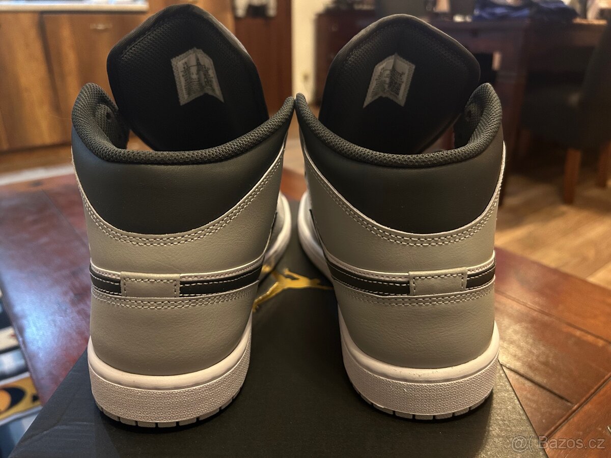 Air Jordán 1mid - 4