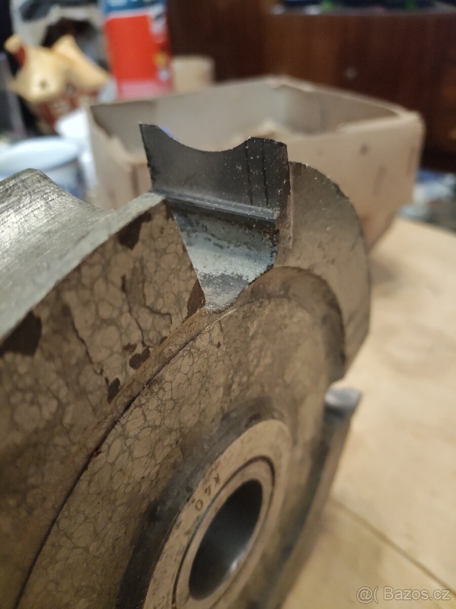 Obráběcí fréza Narex - 4