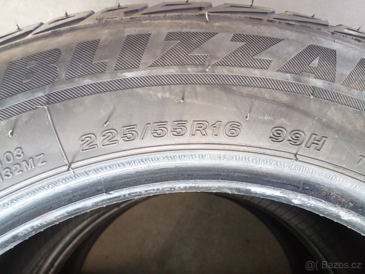 2ks zimní pneu zn. Bridgestone 225/55 R 16 - 4