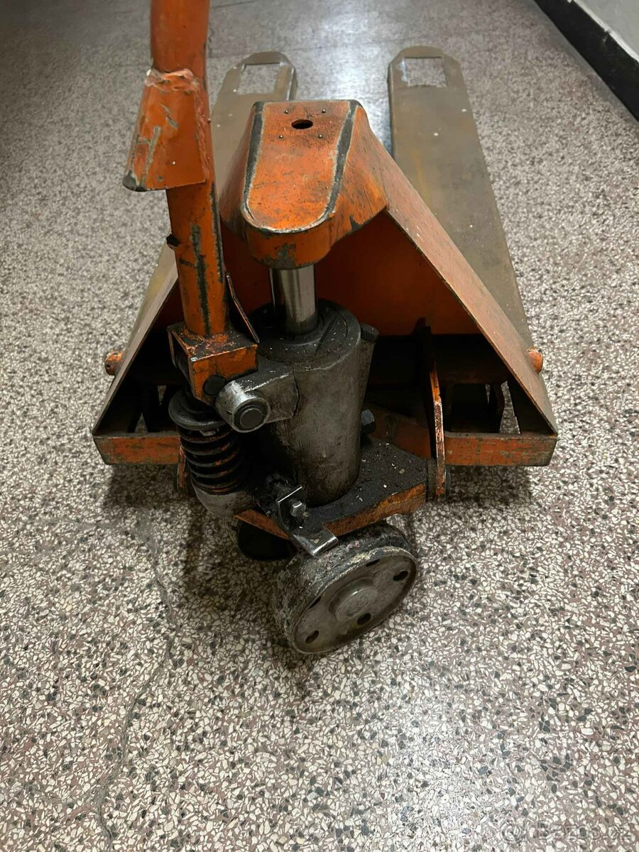 Prodám nízkozdvižné paletové vozíky - 4