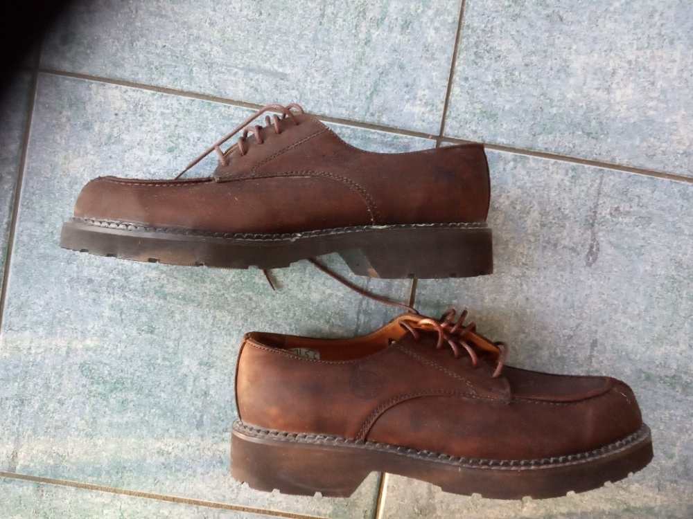 Dámská a pánská obuv NOVÁ-vel. 40 - 4