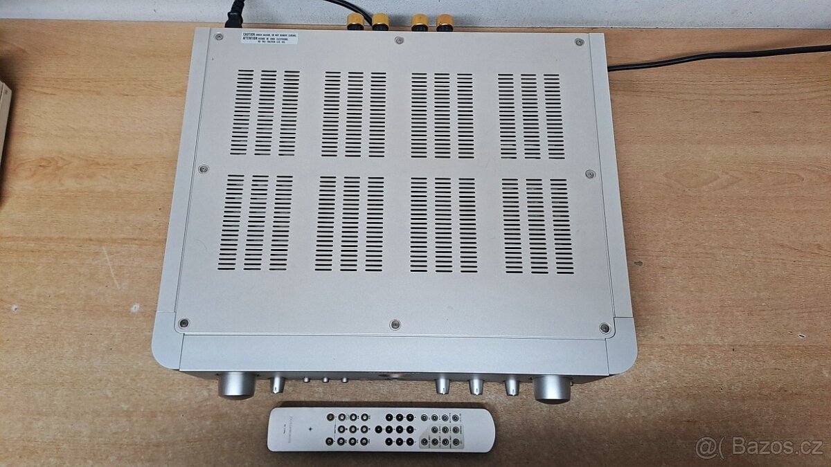 Stereo zesilovač Marantz PM-17 TOP stav - 4