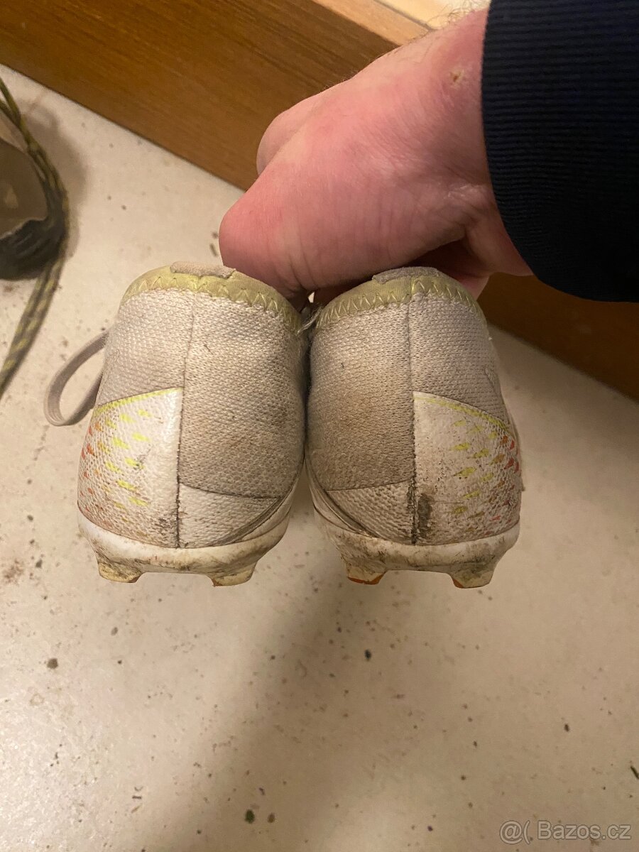 Dětské kopačky Adidas Predátor stélka 20,8 - 4