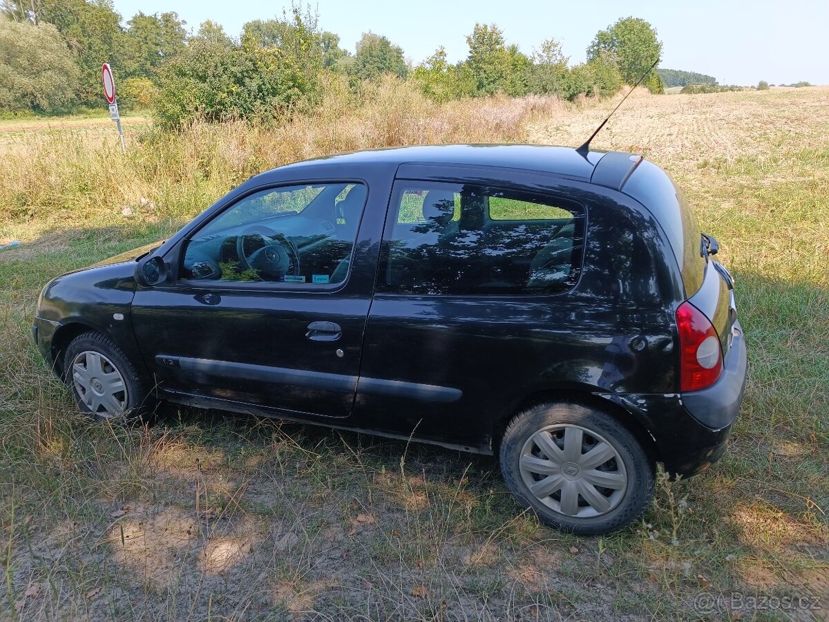 Renault Clio II 1.2 43KW třídveřový - 4