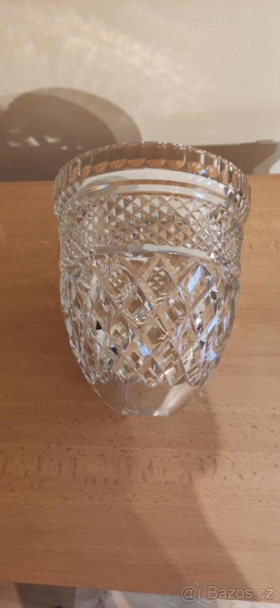 Váza broušená - 4