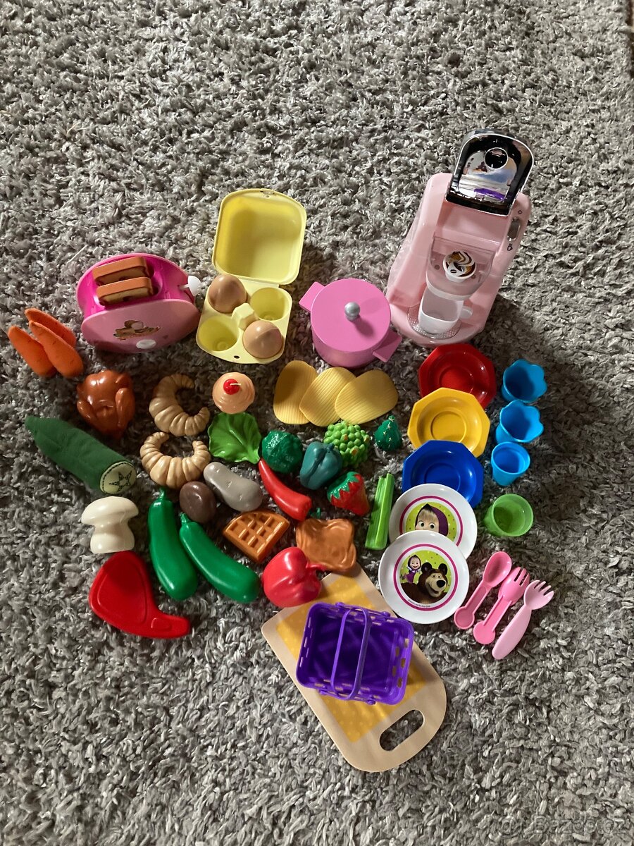 Dřevěná kuchyňka dětská - 4