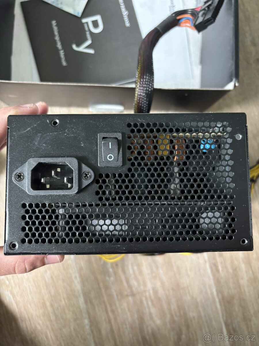 Zdroj SIlverStone500W - 4