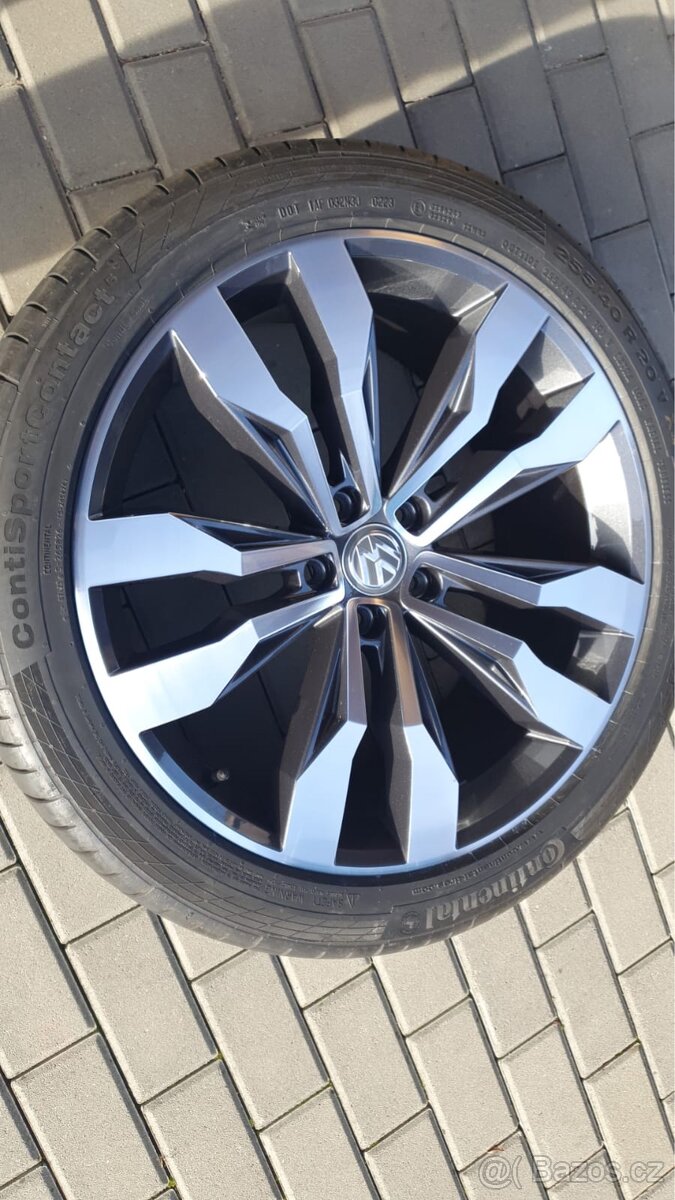 Letní ALU kola 255/40R 20 5X112 continental - 4