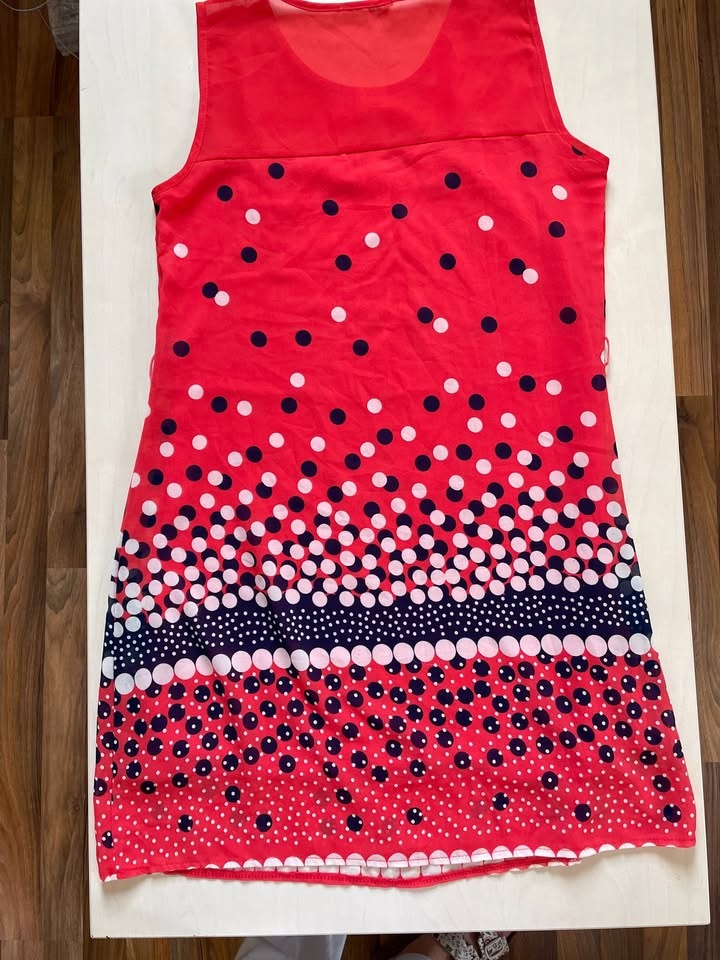Nové puntík červené šaty, vel S/M, Resalsa - 4