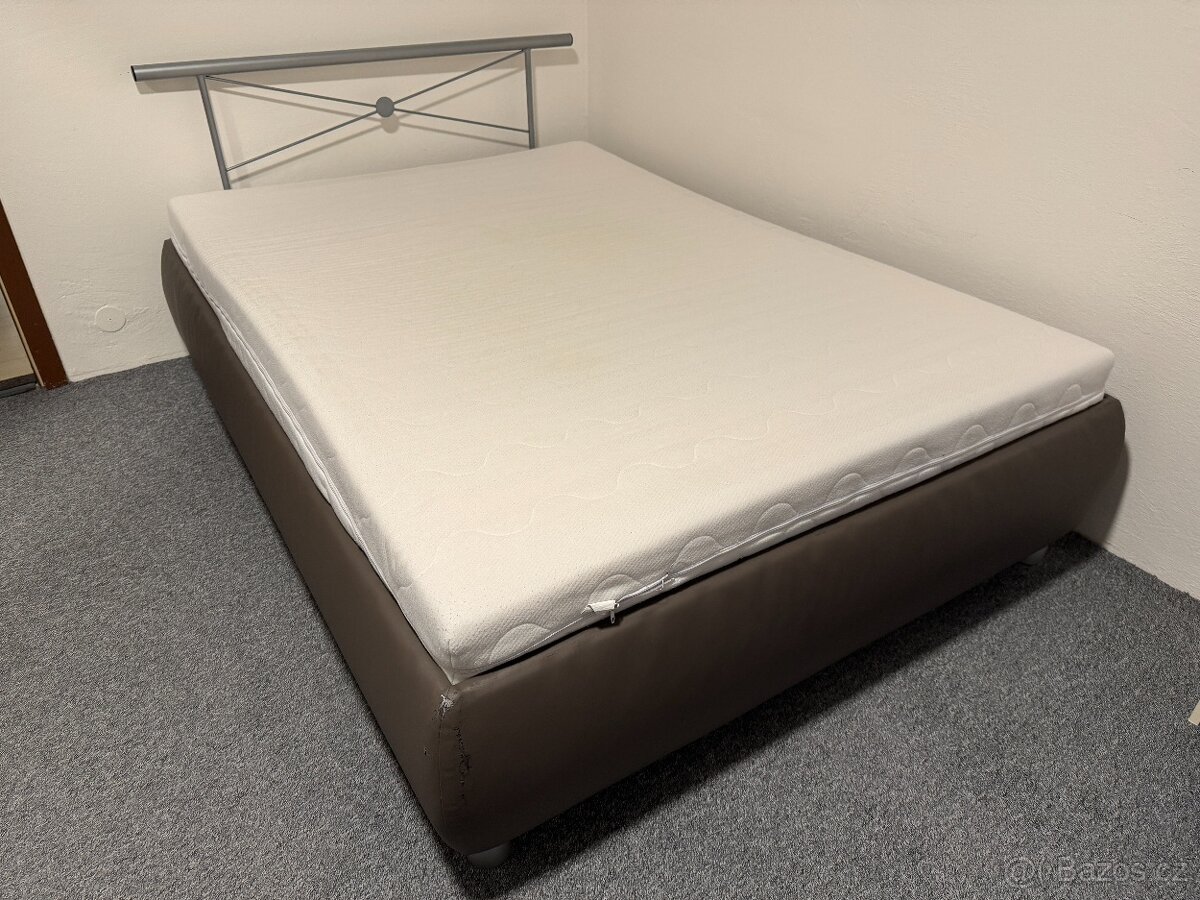 postel s úložným prostorem - 4