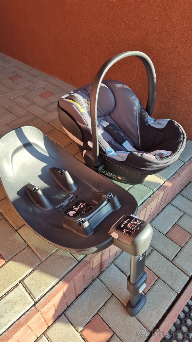 Autosedačka (vajíčko) Cybex + baze - 4