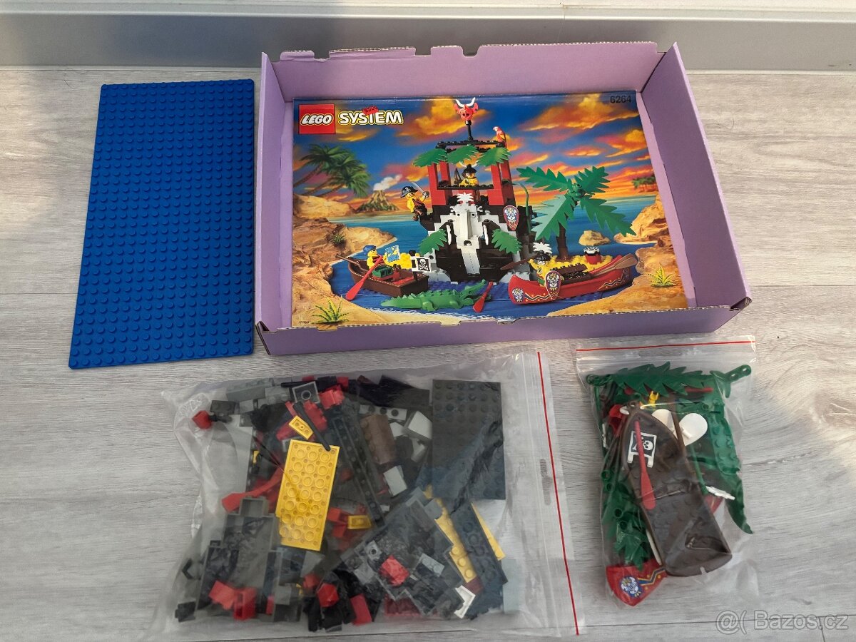 LEGO Pirates 6264 Forbidden Cove - 4