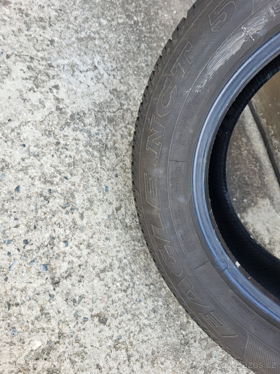 Goodyear 195/65 R15 - 4