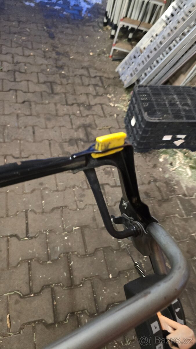 Zahradni sekačka Honda hrd535 - 4