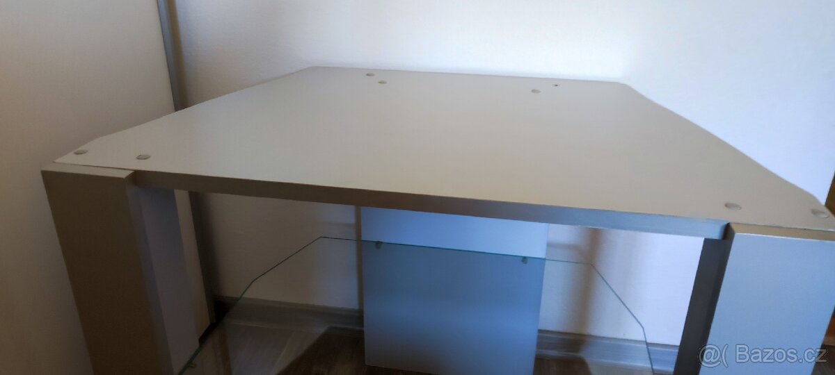 Šedý televizní stolek - 4