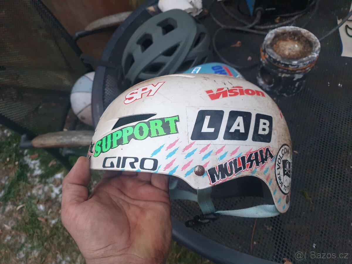 Přilba, helma... - 4