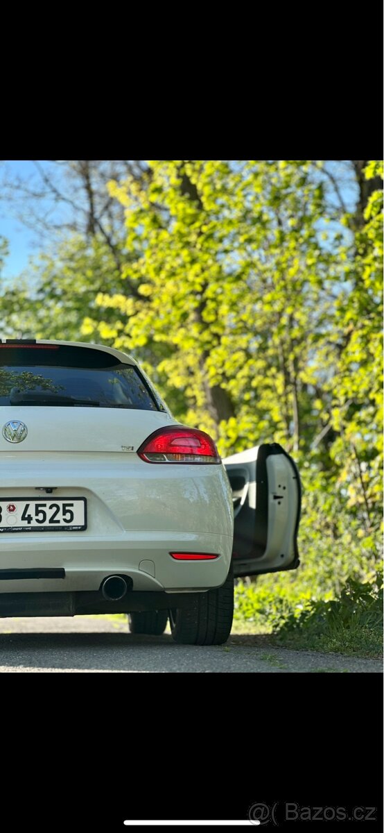 Volkswagen Scirocco III - 4