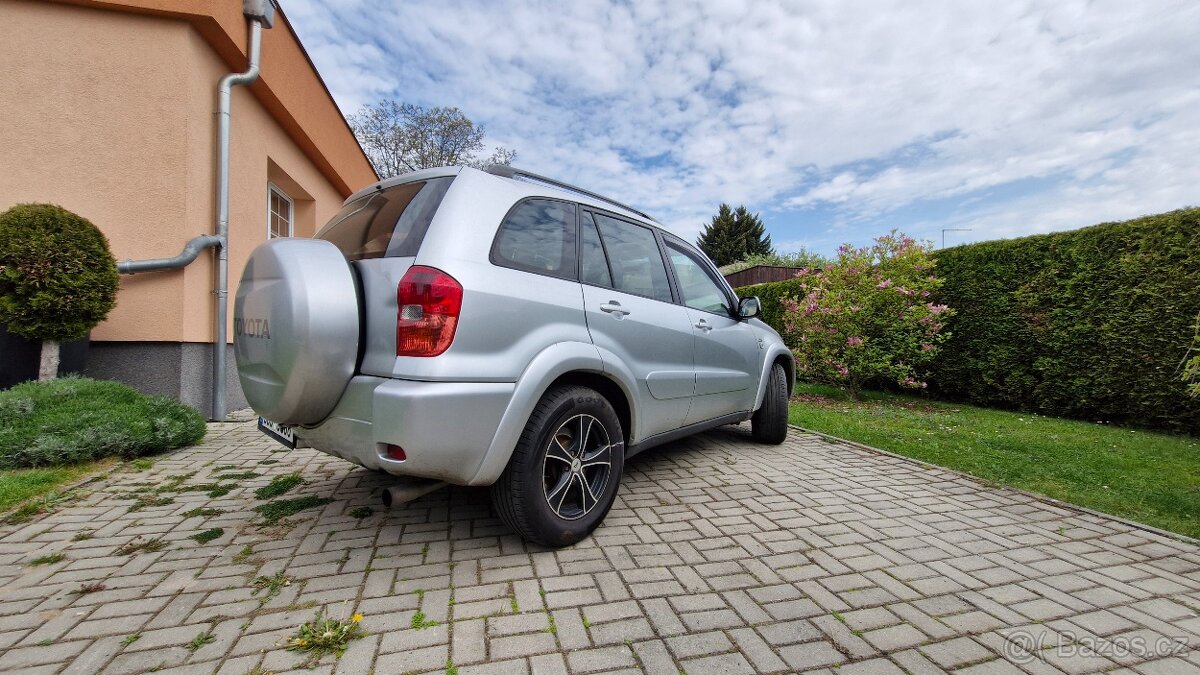 Toyota Rav 4 - 4
