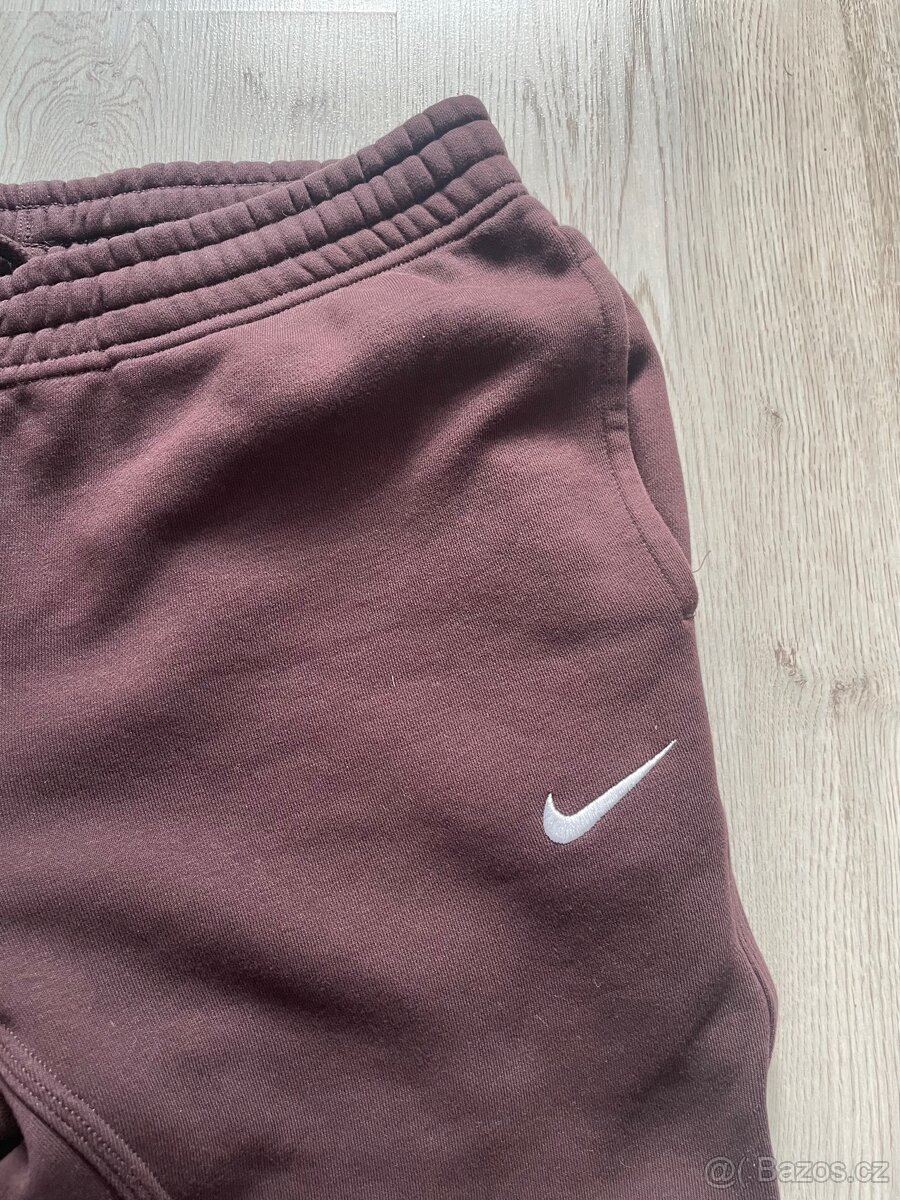 Pánské tepláky Nike, vel. M - 4