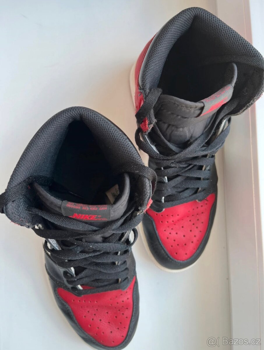 Nike Air Jordan - 4