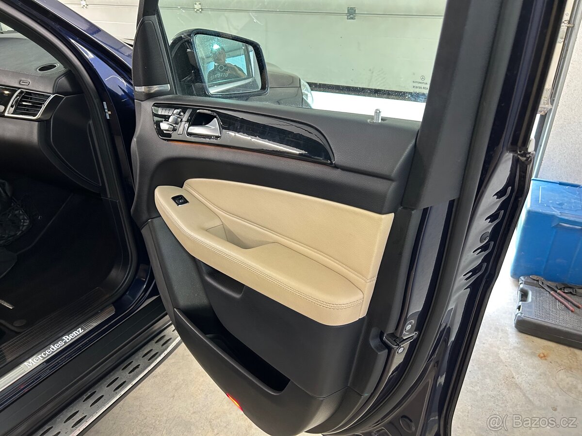 Mercedes gls - 4