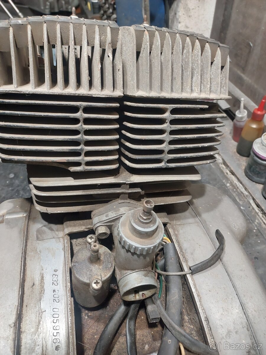 Motor Jawa 350 Typ 632 - 4