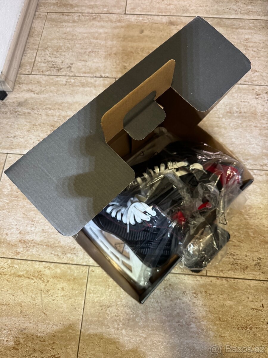 Bauer SCORE vel. 38 (EUR) - 4