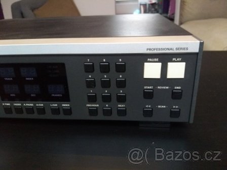 CD přehrávač Revox C221 - 4