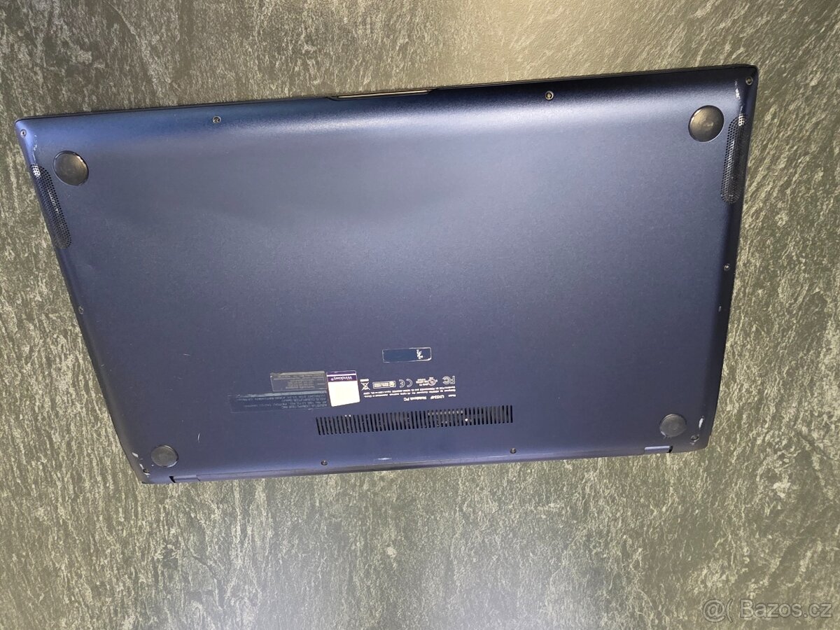 ASUS ZenBook 15 UX534F - 4