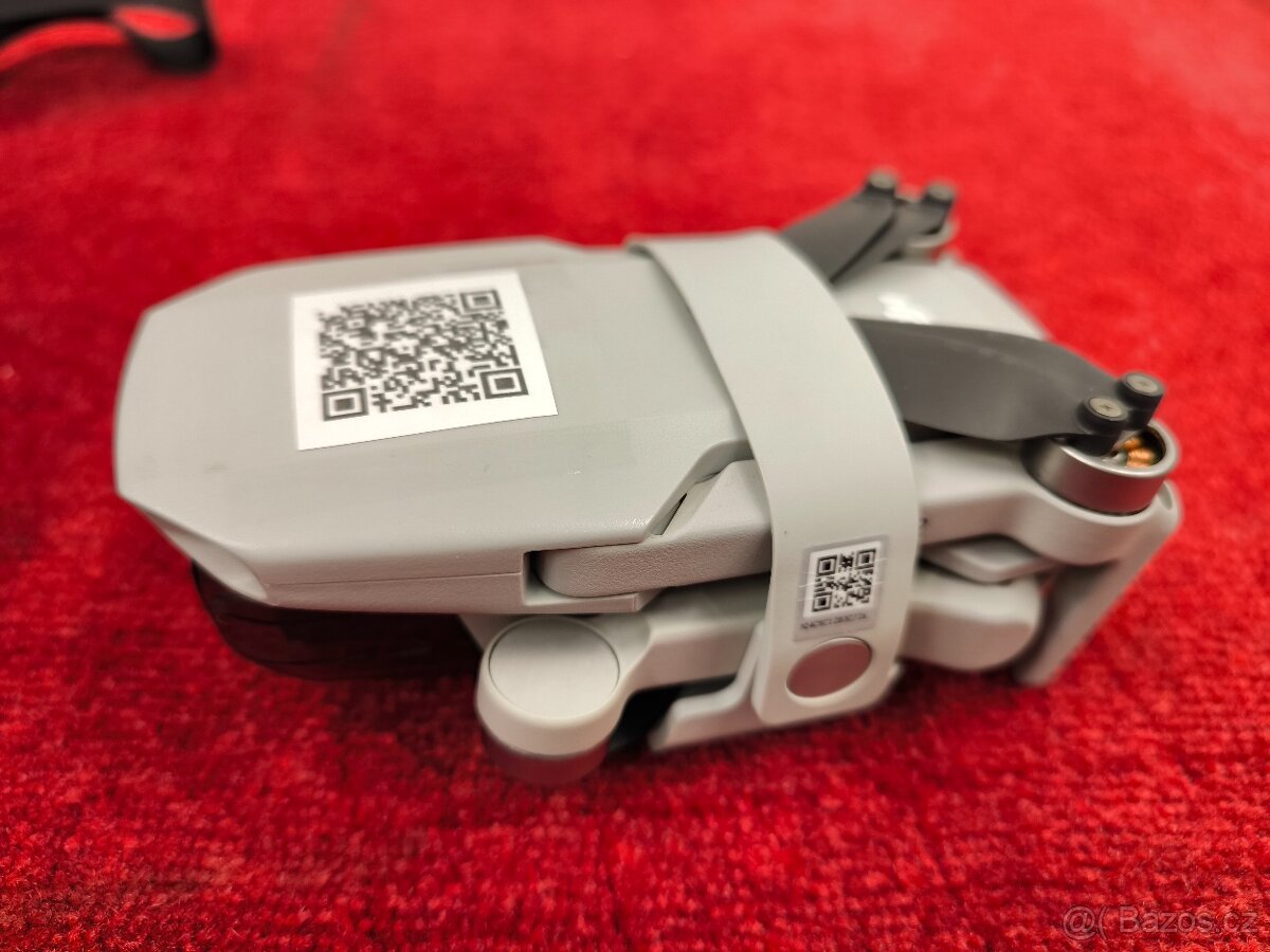 DJI Mini 2 Fly More Combo - 4