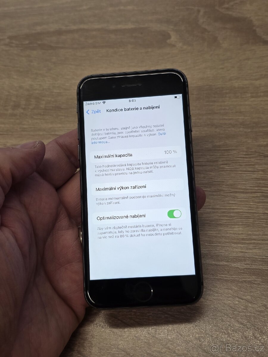 iPhone 8 64GB (nová baterie) - 4