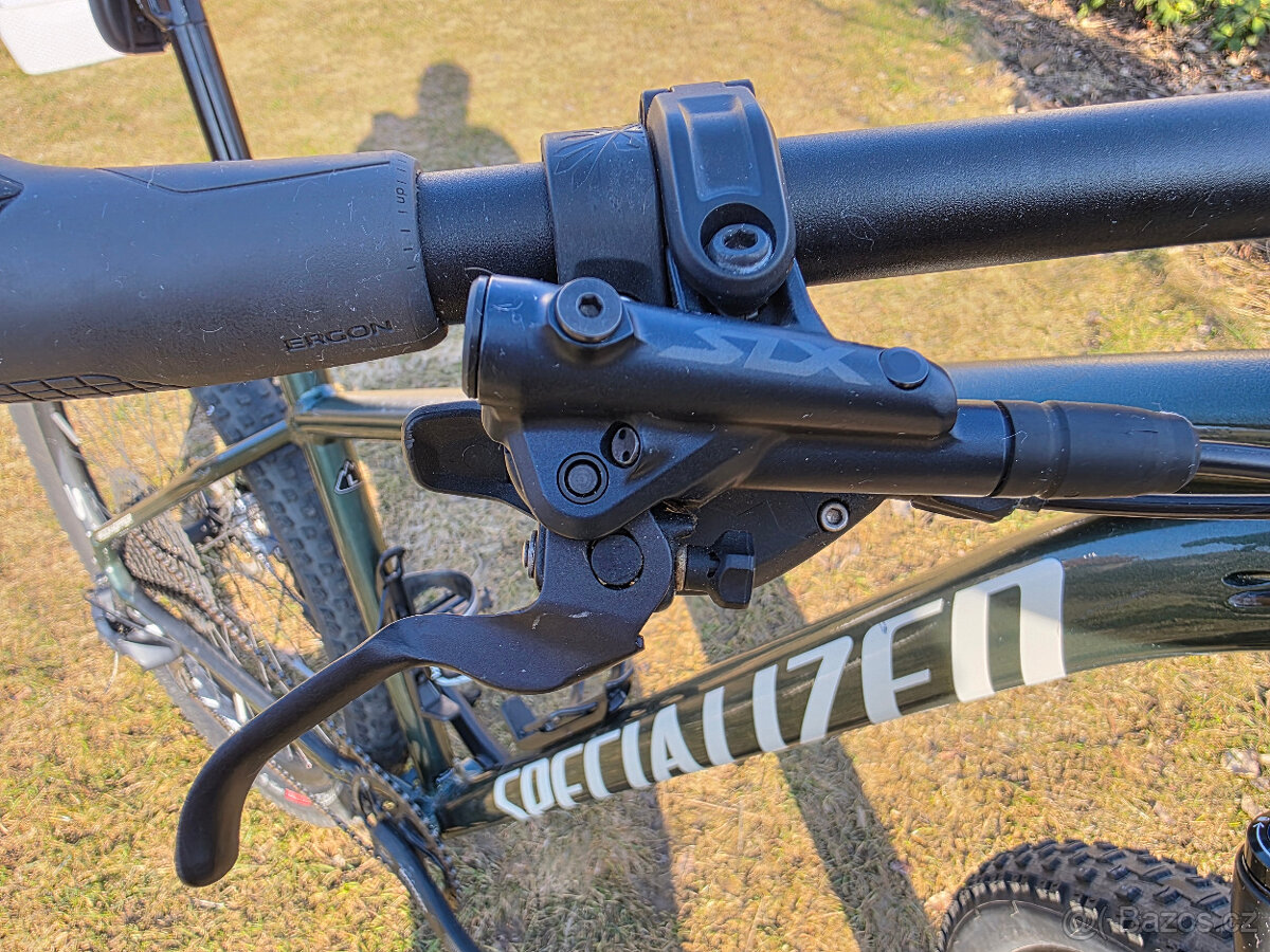 Specialized Rockhopper Expert - 4