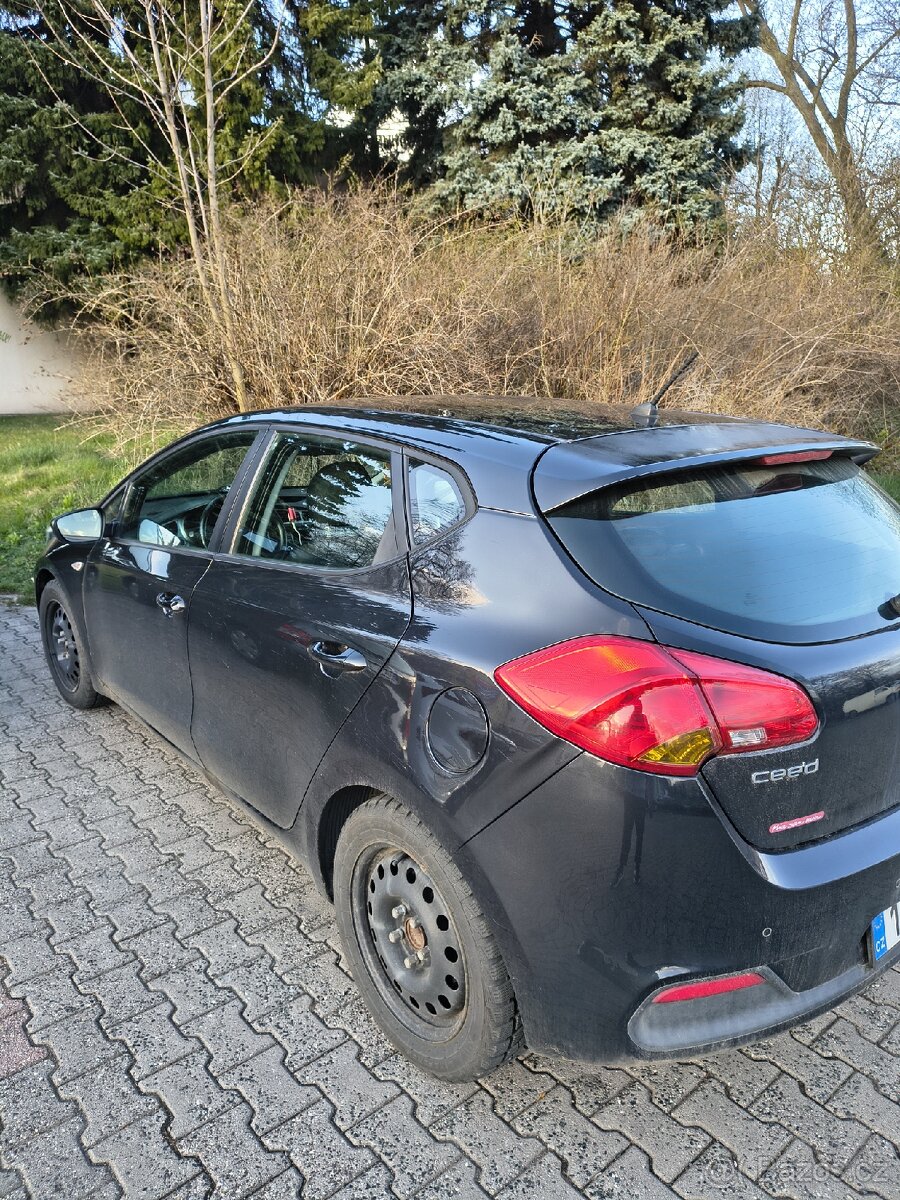Kia ceed - 4