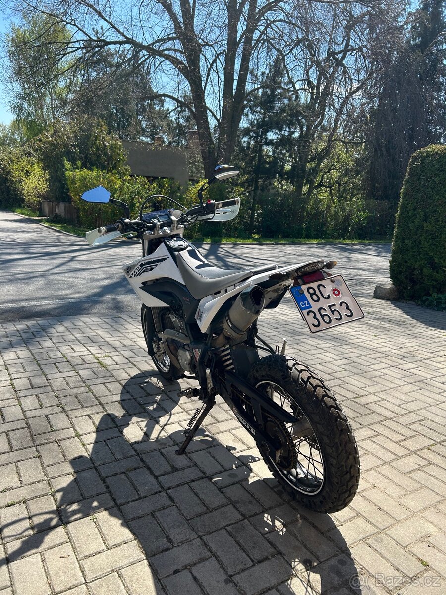 Yamaha WR125X