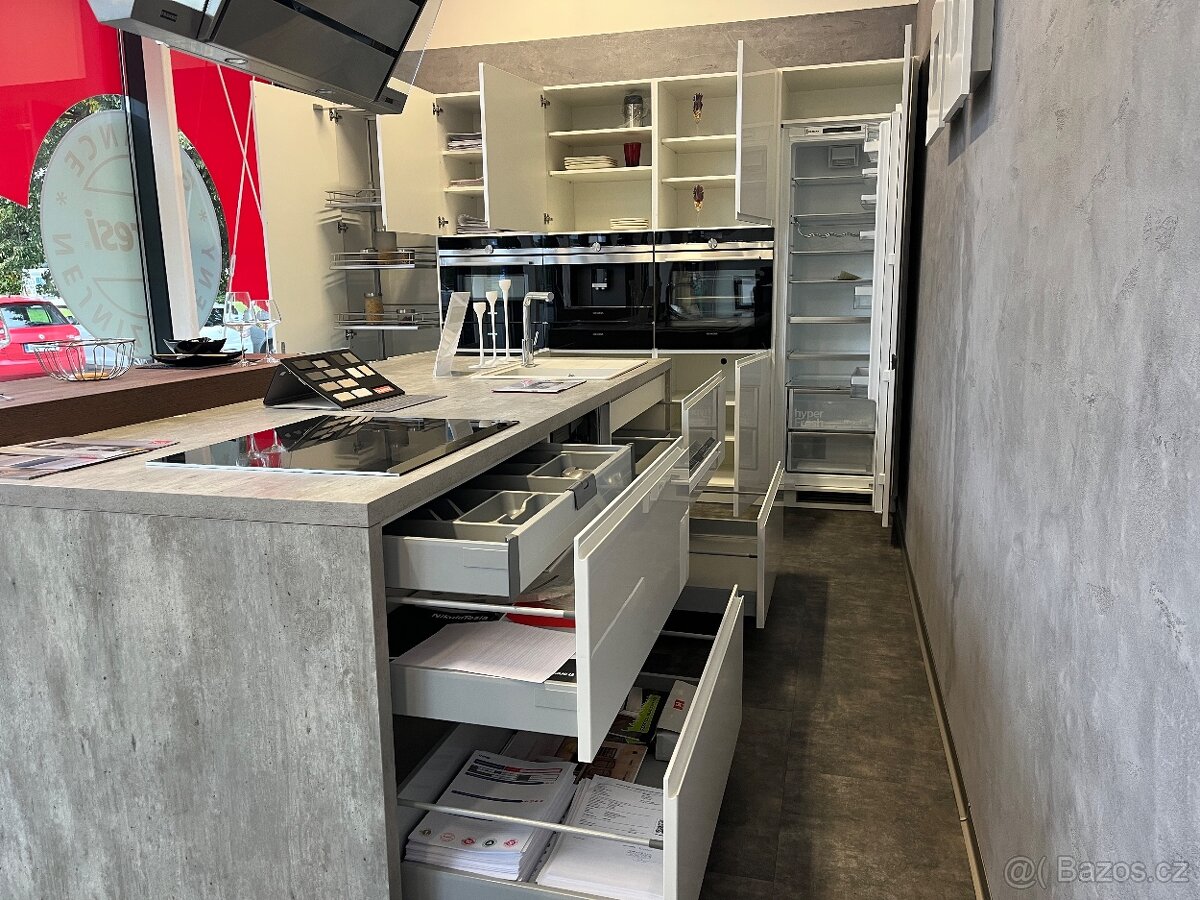 Prémiová expoziční kuchyňská linka Livanza – Avantgarda - 4