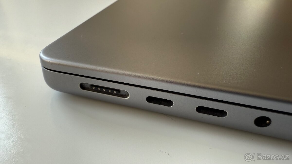 MacBook Pro 14 M1 1TB - 4