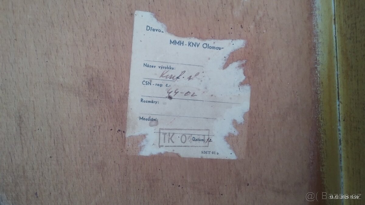 Konferenční stolek kulatý retro - 4