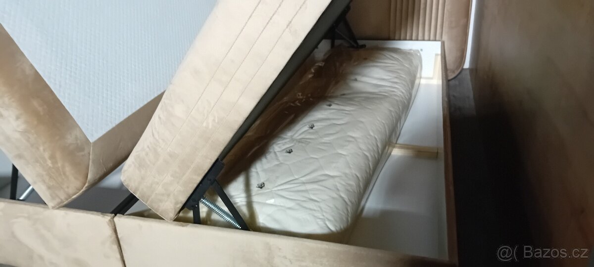 NOVÁ postel 180-200 - 4